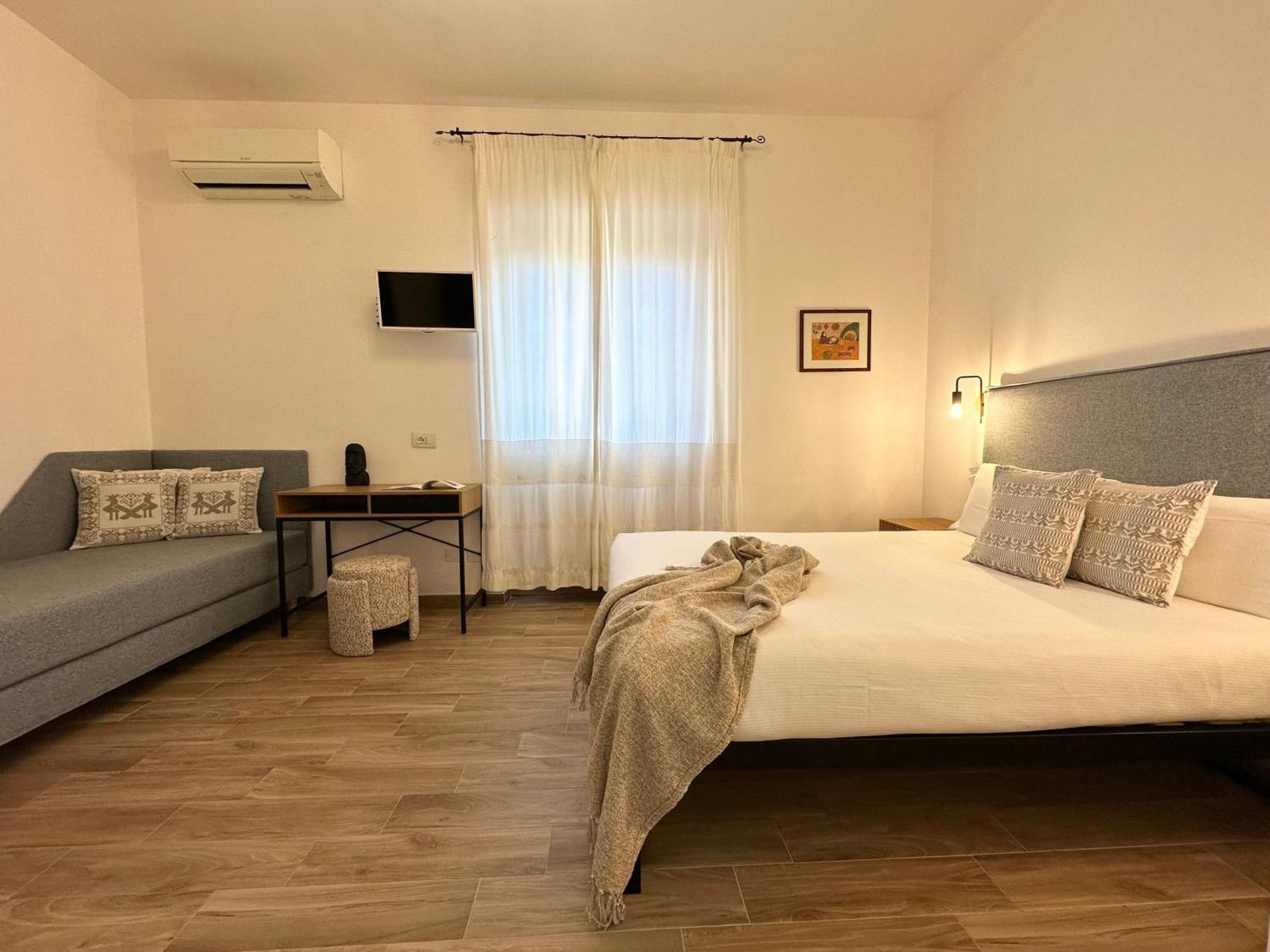 Ng Guest House L'Acquedotto Ольбія Екстер'єр фото