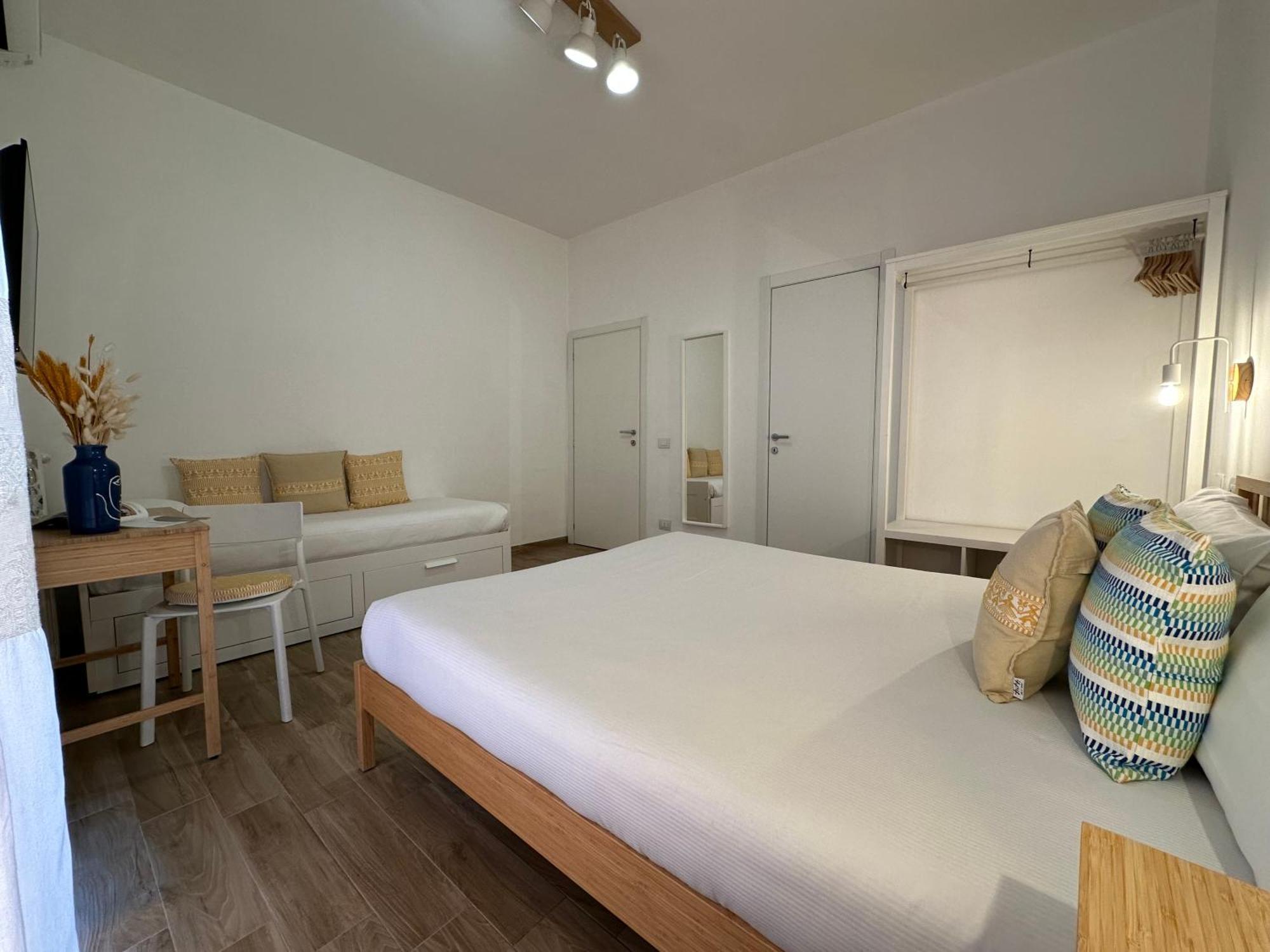 Ng Guest House L'Acquedotto Ольбія Екстер'єр фото