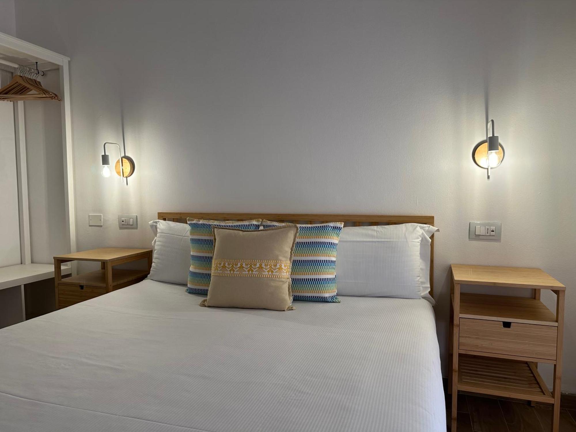 Ng Guest House L'Acquedotto Ольбія Екстер'єр фото